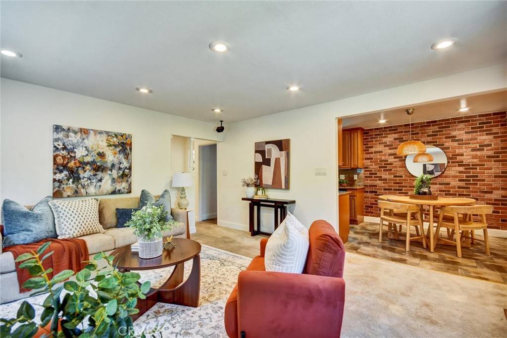 Milpitas, CA 95035,1786 Armand DR