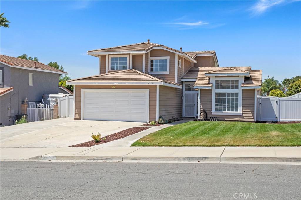 Grand Terrace, CA 92313,22710 Robin WAY