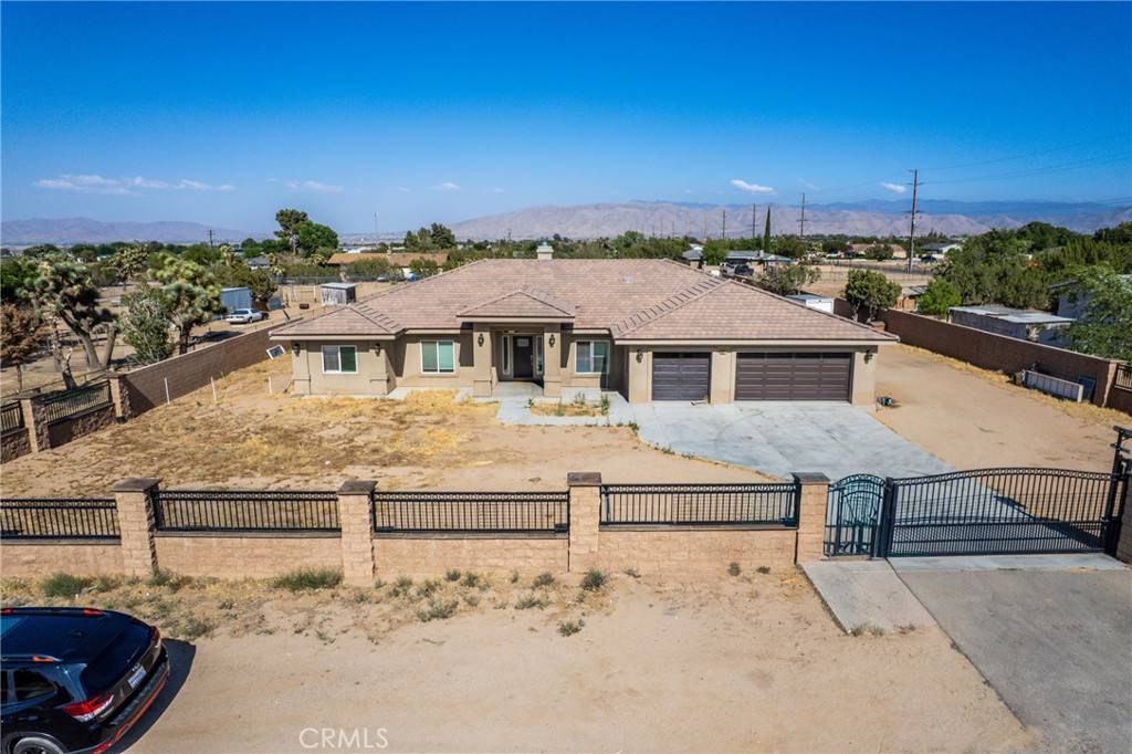 Hesperia, CA 92345,9121 6th AVE