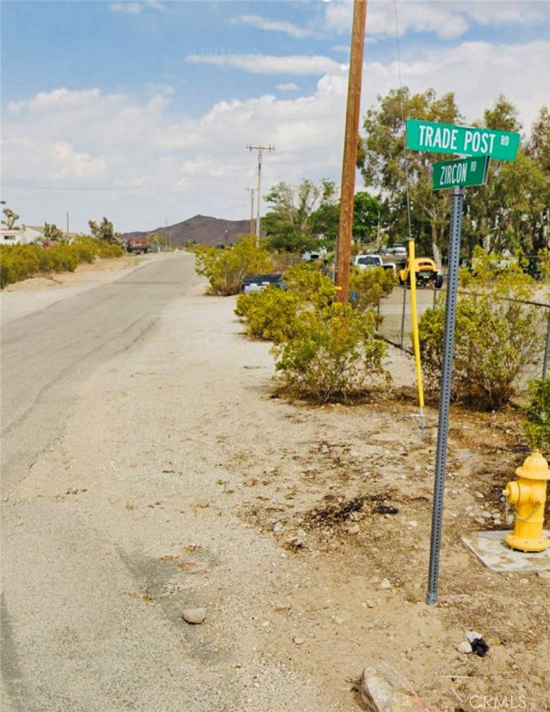 Lucerne Valley, CA 92356,32042 Zircon RD