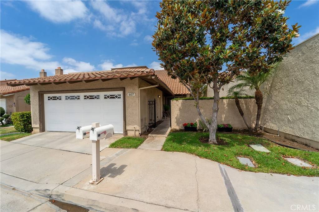 Placentia, CA 92870,607 Valley Forge DR