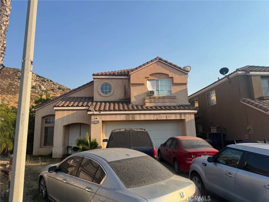 Fontana, CA 92337,15849 Firethorn RD