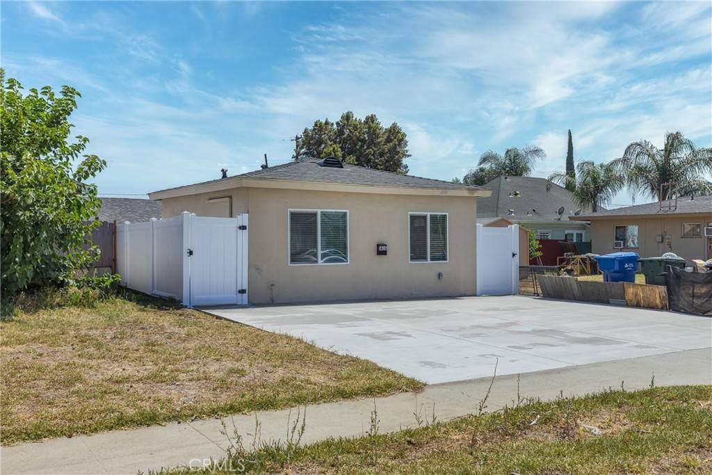 Pomona, CA 91767,1616 E Columbia Ave