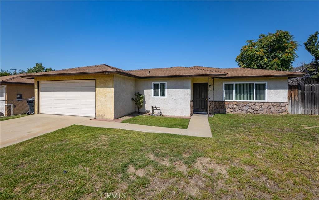 Fontana, CA 92336,7870 Williams RD