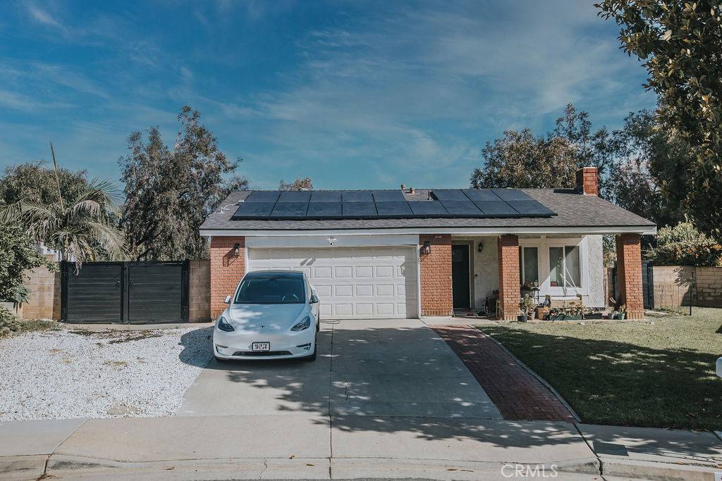 Corona, CA 92882,2438 Emerson CIR