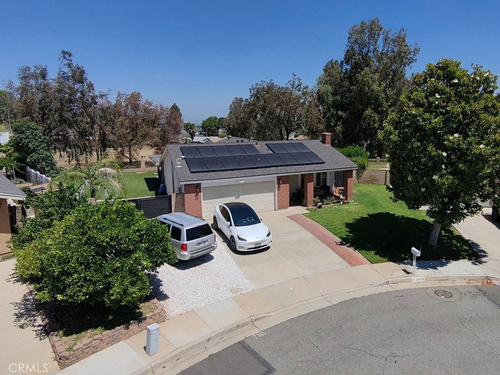 Corona, CA 92882,2438 Emerson CIR