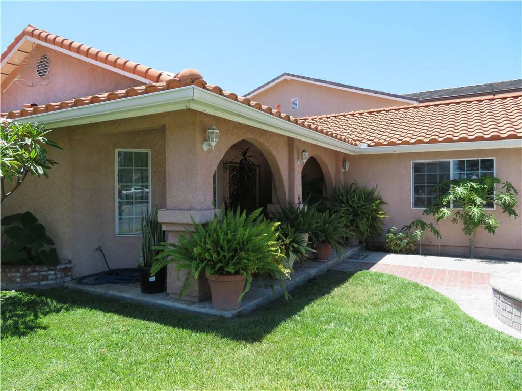 Buena Park, CA 90620,6996 Naomi AVE