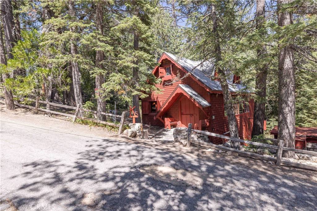 Arrowbear, CA 92382,32825 Deer Lick DR