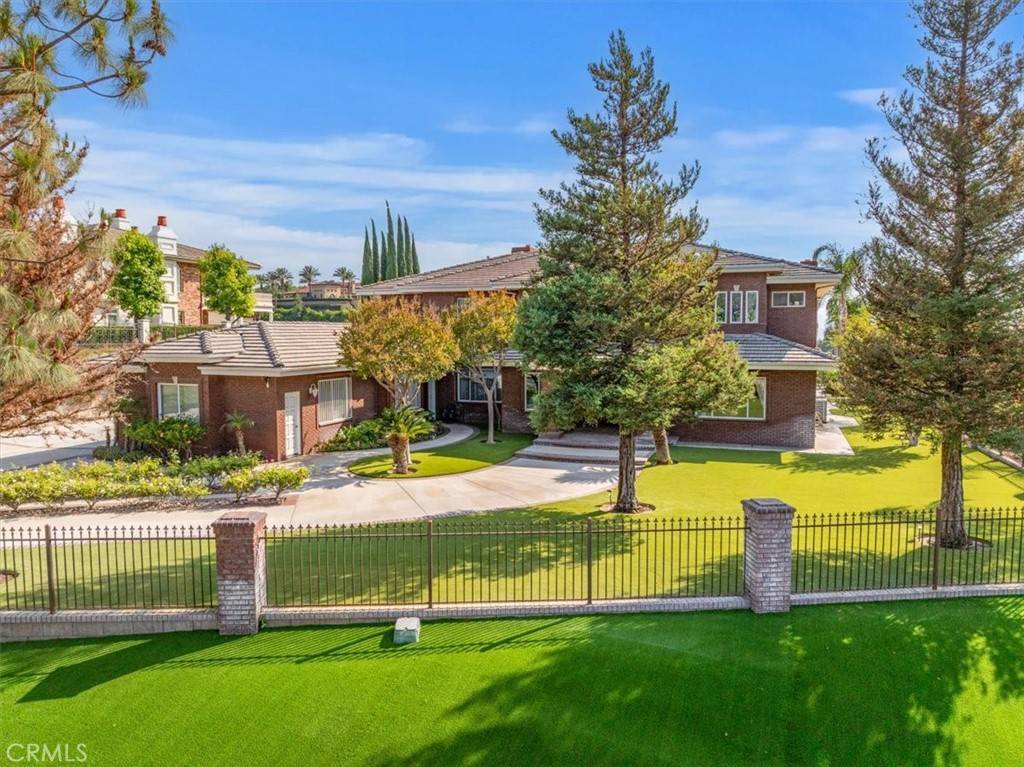 Riverside, CA 92506,6975 Wyndham Hill DR
