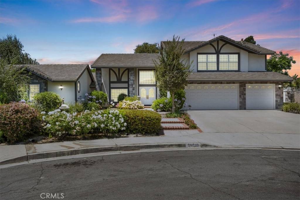Yorba Linda, CA 92886,20709 Calle Pera