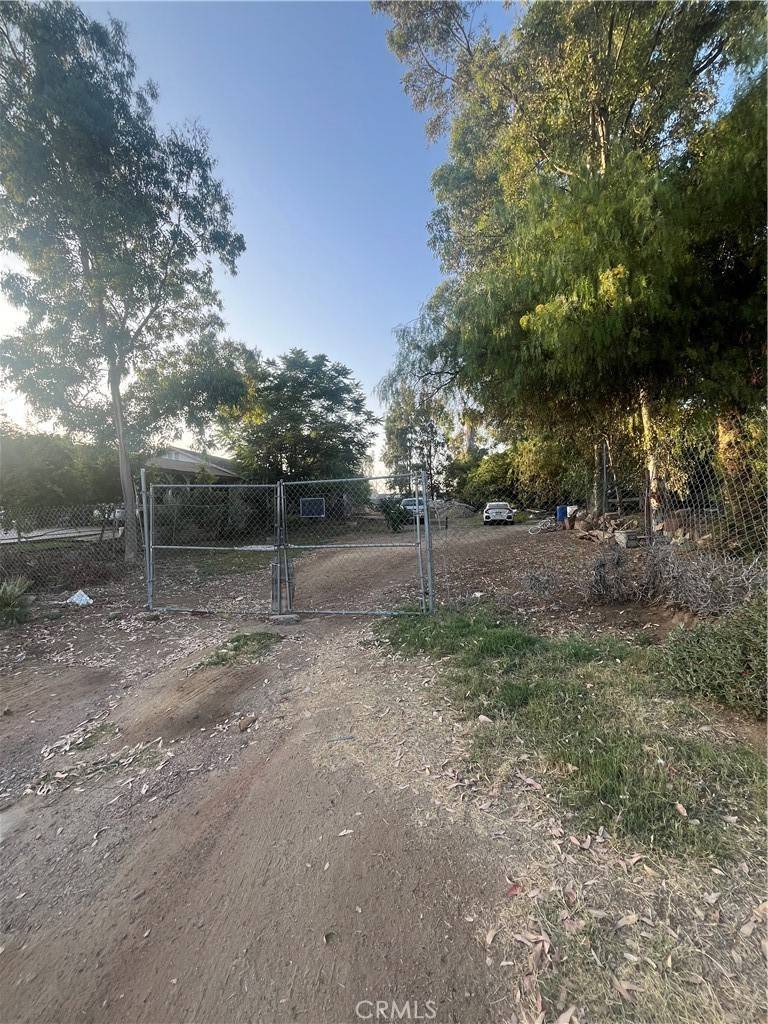 Perris, CA 92570,21580 Lane ST