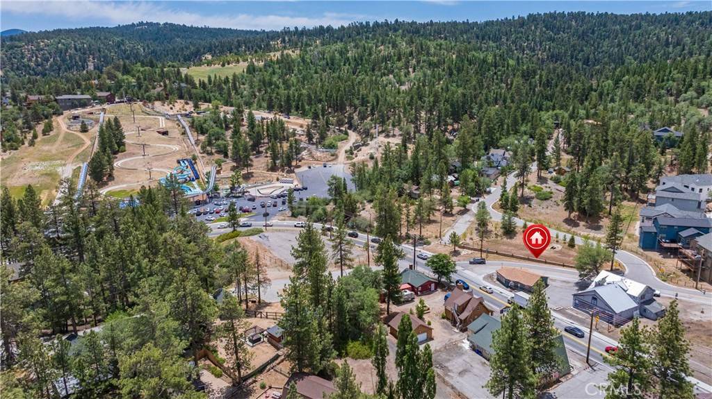 Big Bear Lake, CA 92315,40277 Big Bear BLVD