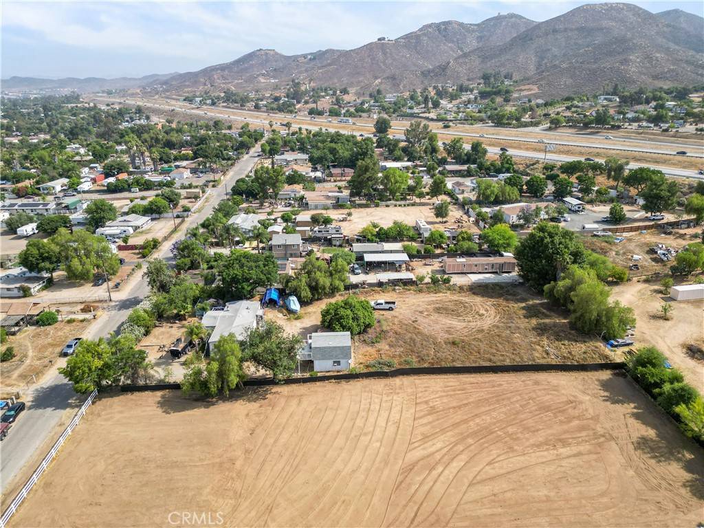 Wildomar, CA 92595,33462 Loquat St