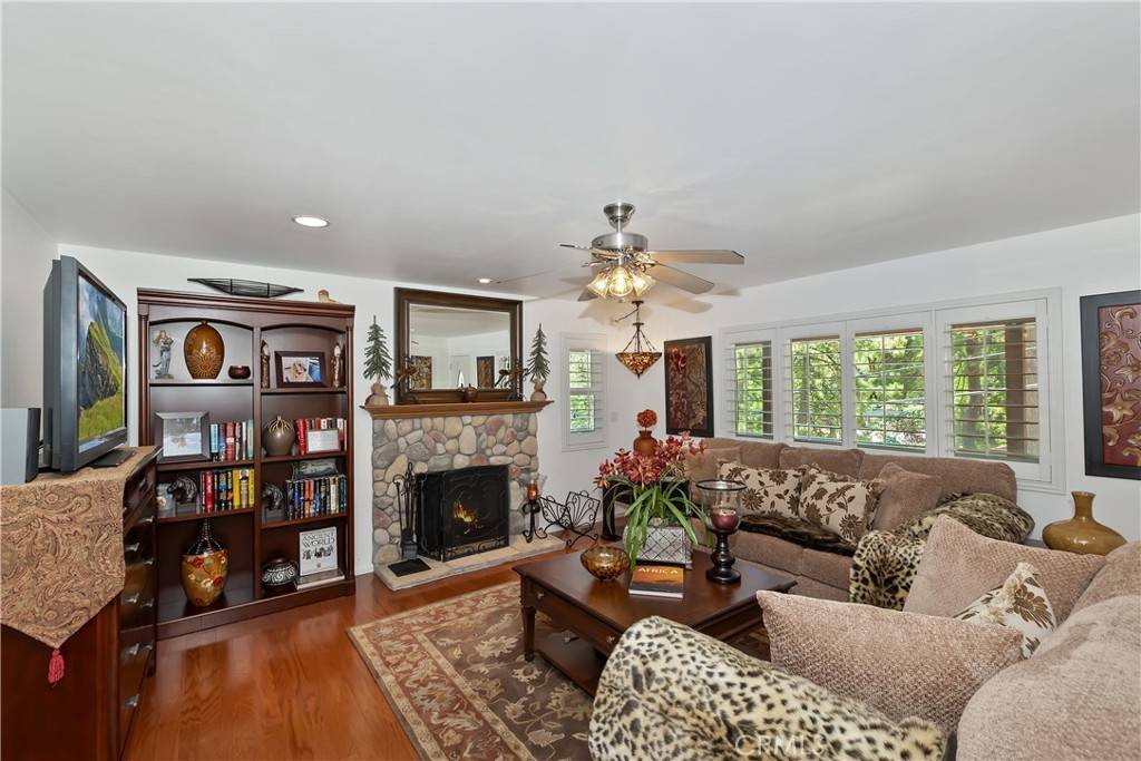 Running Springs, CA 92382,31816 Silver Spruce DR