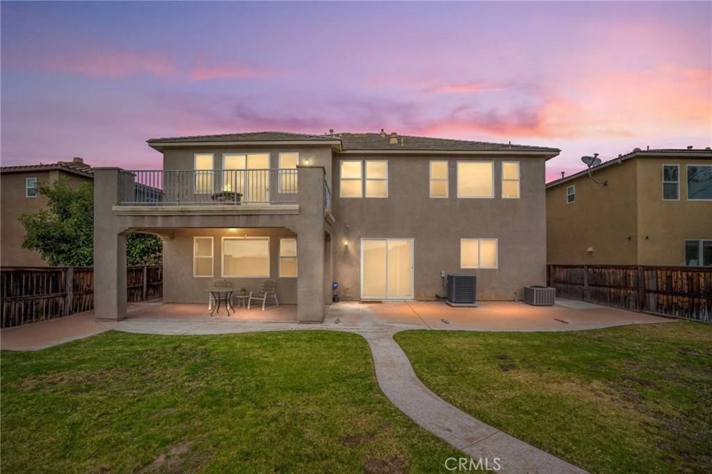 Riverside, CA 92503,16219 Skyridge DR