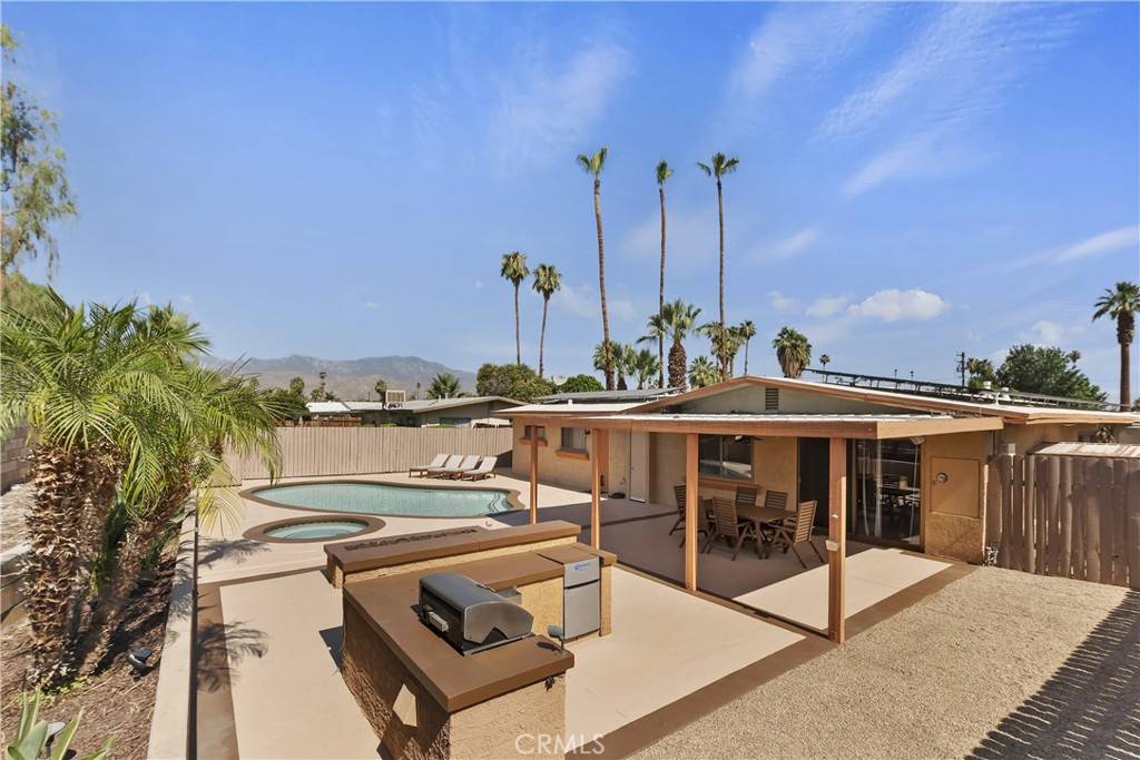 Palm Desert, CA 92260,74183 Aster DR