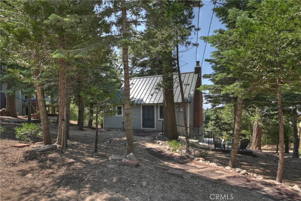 Twin Peaks, CA 92391,1040 Mile High RD