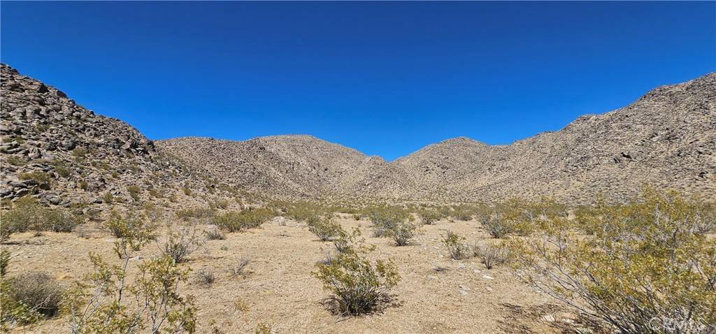 Apple Valley, CA 92307,0 Milpas RD