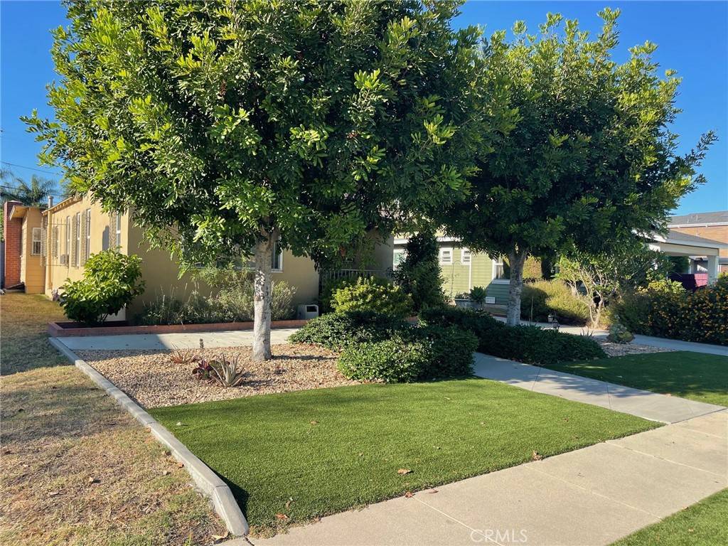 La Habra, CA 90631,523 W Florence AVE