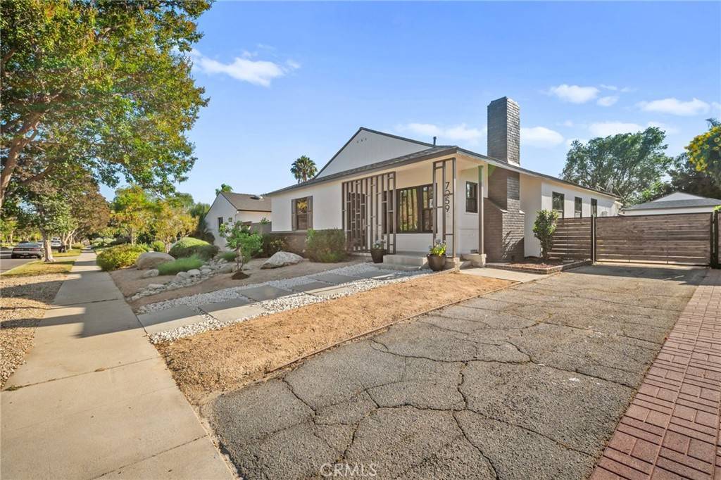 Van Nuys, CA 91405,7059 Cantaloupe AVE