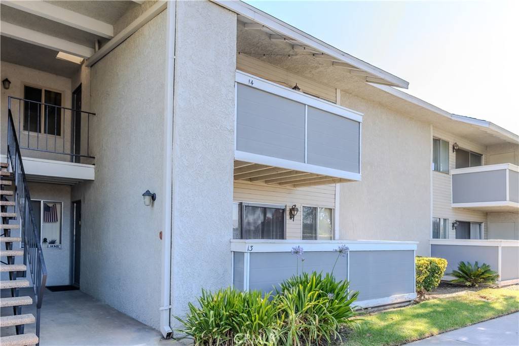 Redlands, CA 92373,26200 Redlands BLVD