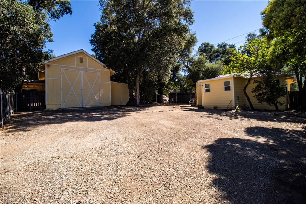 Banning, CA 92220,18670 Cryer DR