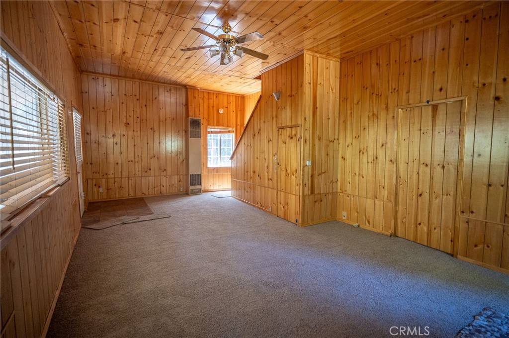 Running Springs, CA 92382,2462 Spring DR