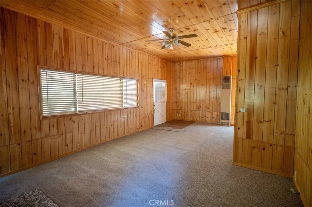 Running Springs, CA 92382,2462 Spring DR