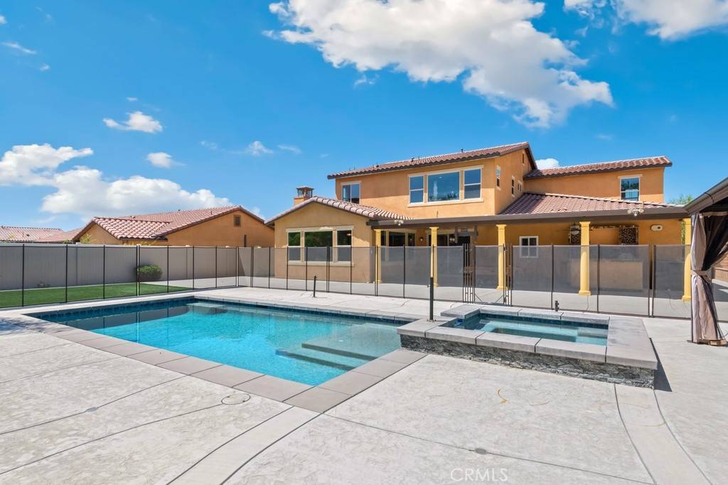Winchester, CA 92596,35676 Small Pine CT