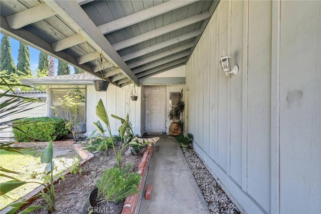 Corona, CA 92882,1407 Opal ST