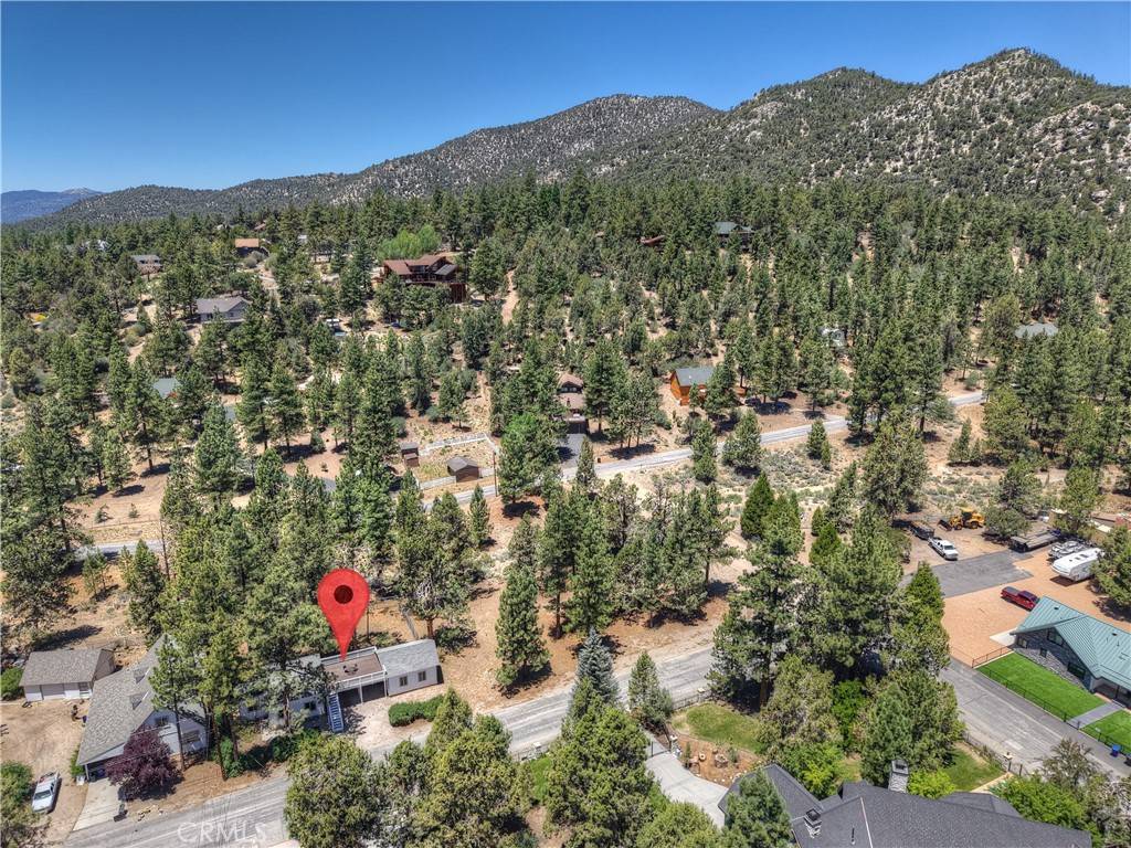 Big Bear City, CA 92314,1109 Holden AVE