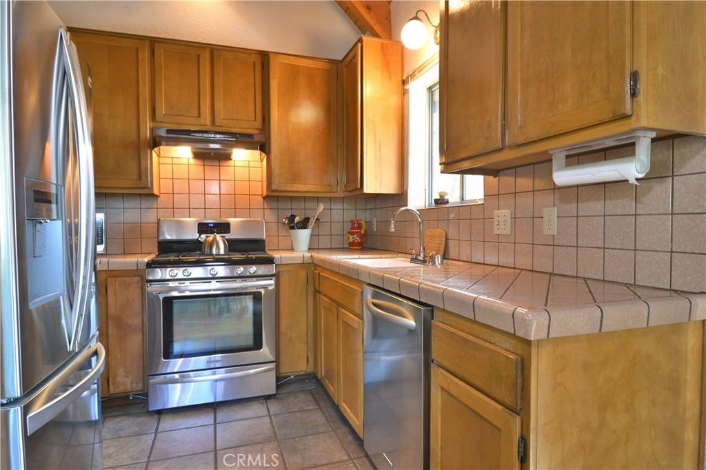 Lake Arrowhead, CA 92352,1358 Golden Rule LN
