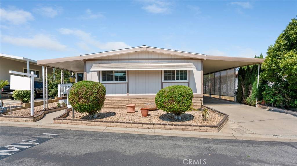 Corona, CA 92882,1422 Rainbrook WAY