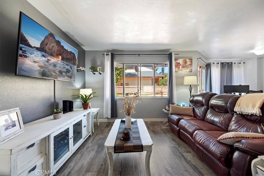 Ontario, CA 91762,822 Briar Privado