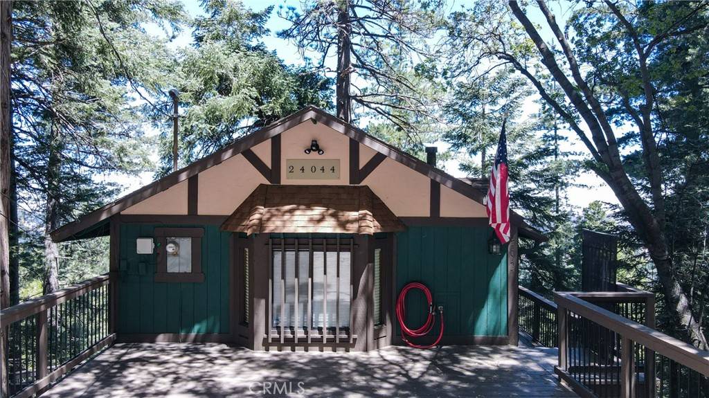 Crestline, CA 92325,24044 Skyland DR