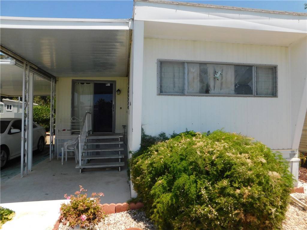Yucaipa, CA 92399,12874 California ST #5