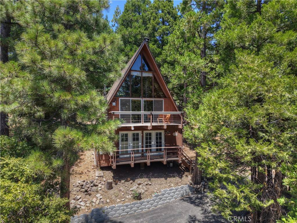 Running Springs, CA 92382,2410 Spring Oak DR