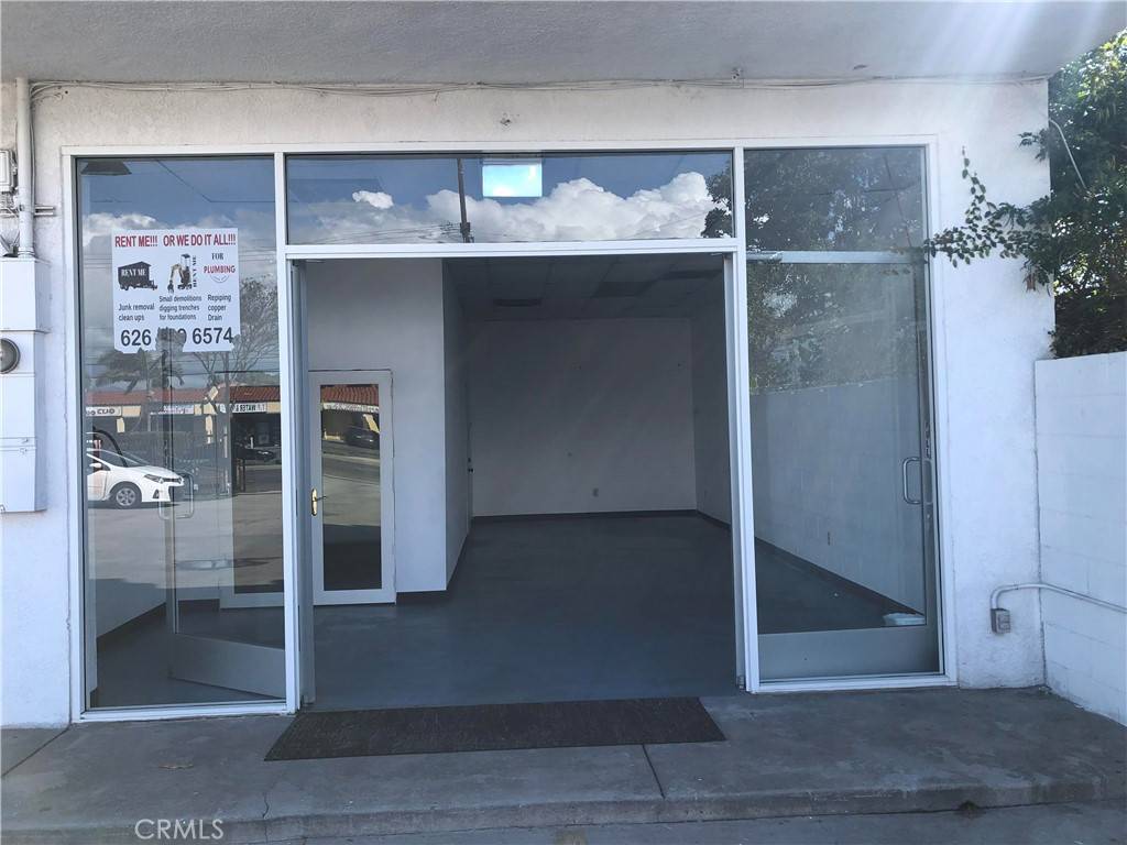 La Puente, CA 91744,15714 Amar RD