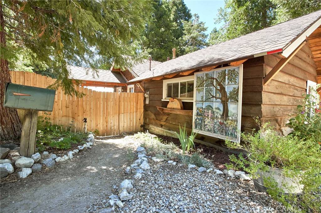Forest Falls, CA 92339,41394 Valley Of The Falls DR