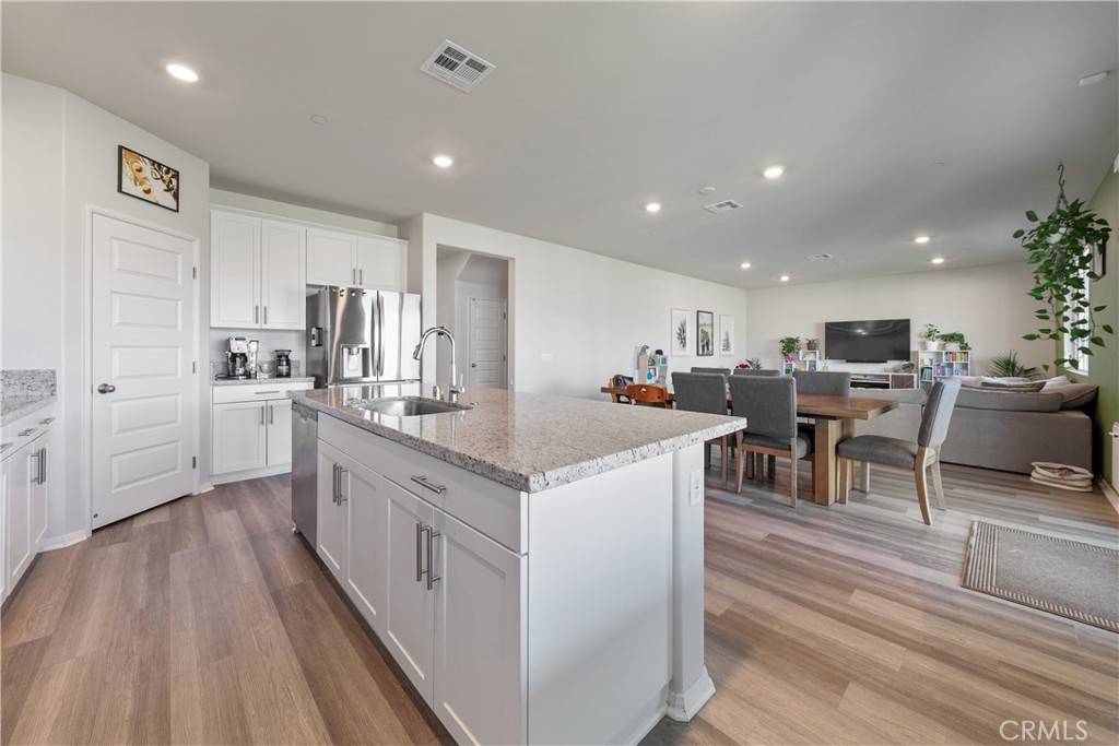 Lake Elsinore, CA 92532,19465 Brush Creek WAY