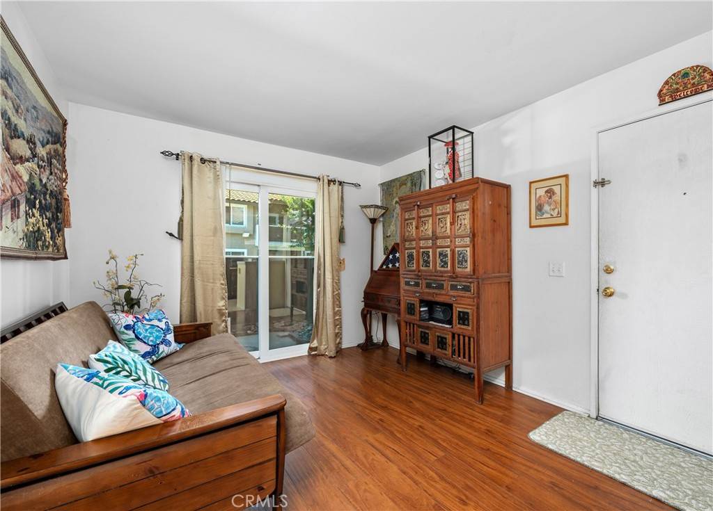 Ontario, CA 91761,3639 Country Oaks Loop #E