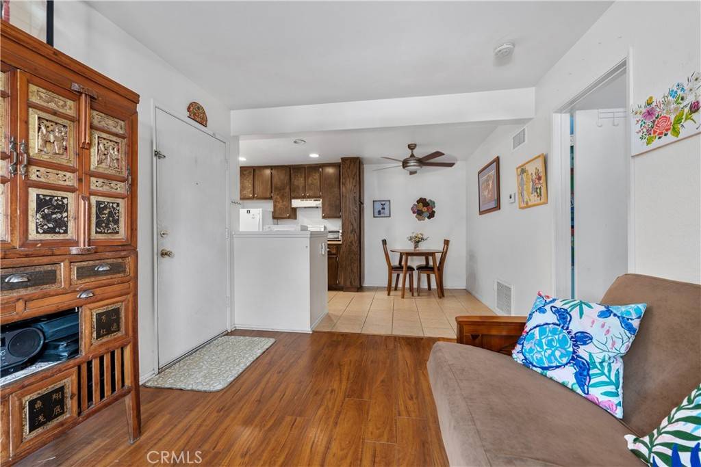Ontario, CA 91761,3639 Country Oaks Loop #E