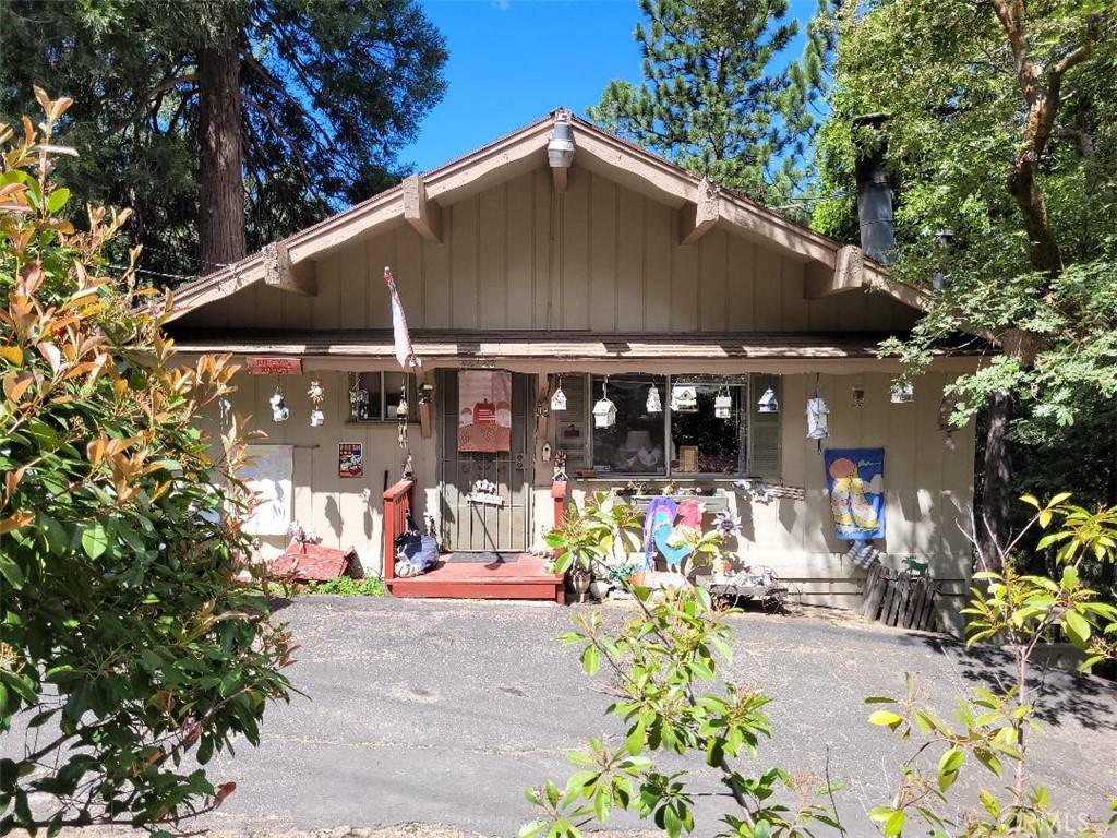 Crestline, CA 92325,22726 Ponderosa DR