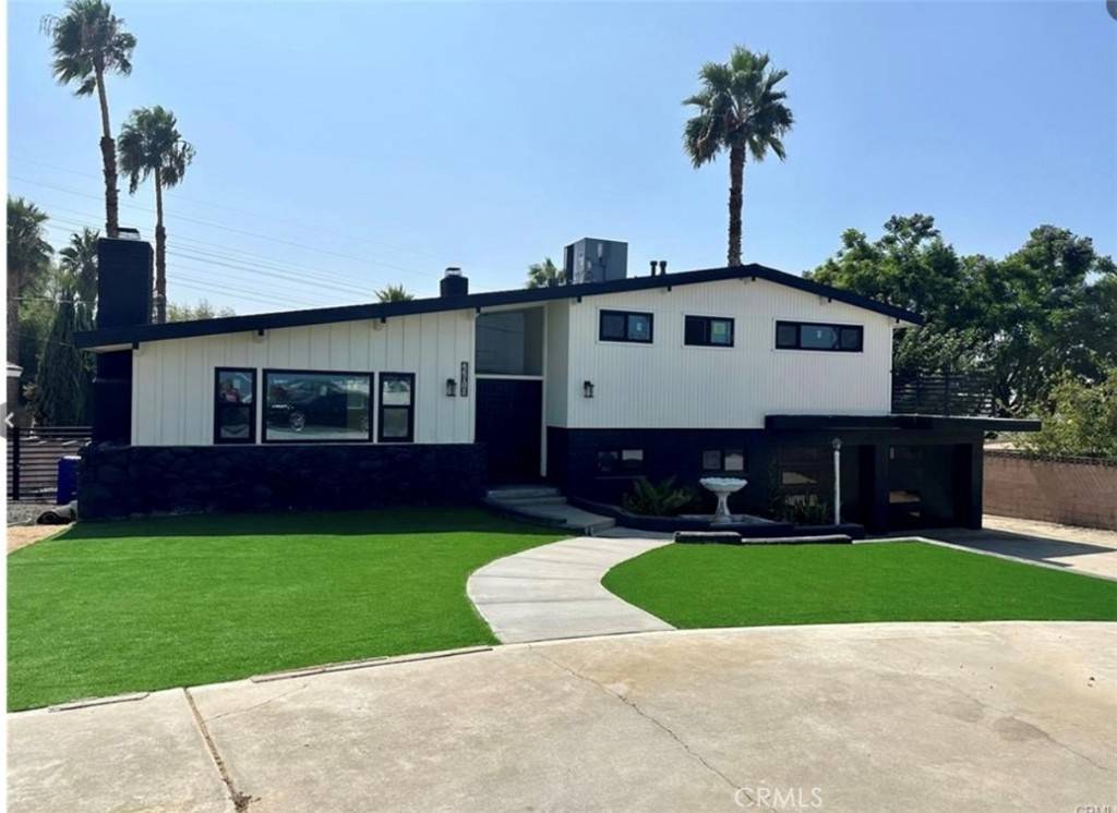 Grand Terrace, CA 92313,22819 Vista Grande WAY