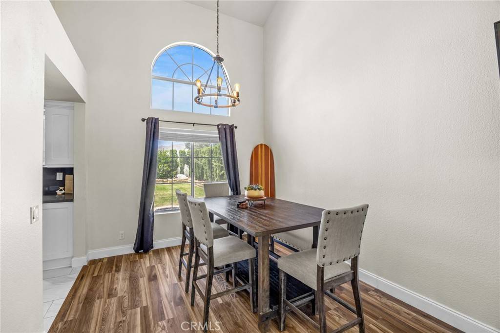 Corona, CA 92883,13106 Thicket PL
