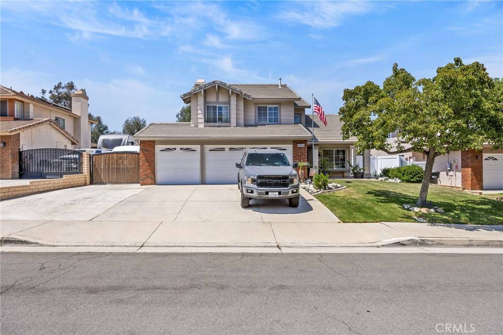 Corona, CA 92883,13106 Thicket PL