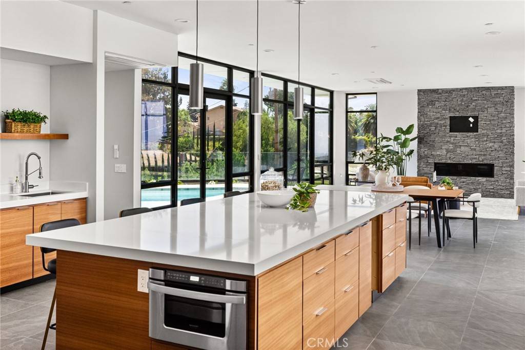 Redlands, CA 92373,1912 Edgefair LN