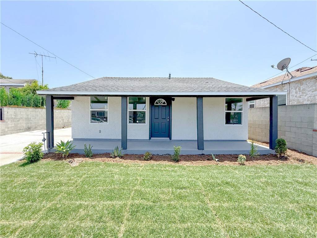 Compton, CA 90220,842 W Palmer ST