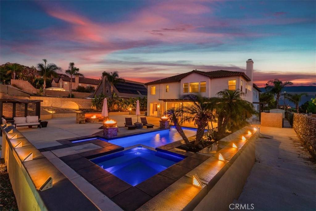 Norco, CA 92860,239 Cross Rail LN