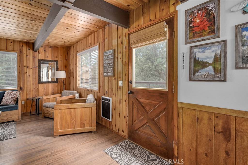Idyllwild, CA 92549,26530 Crestview DR